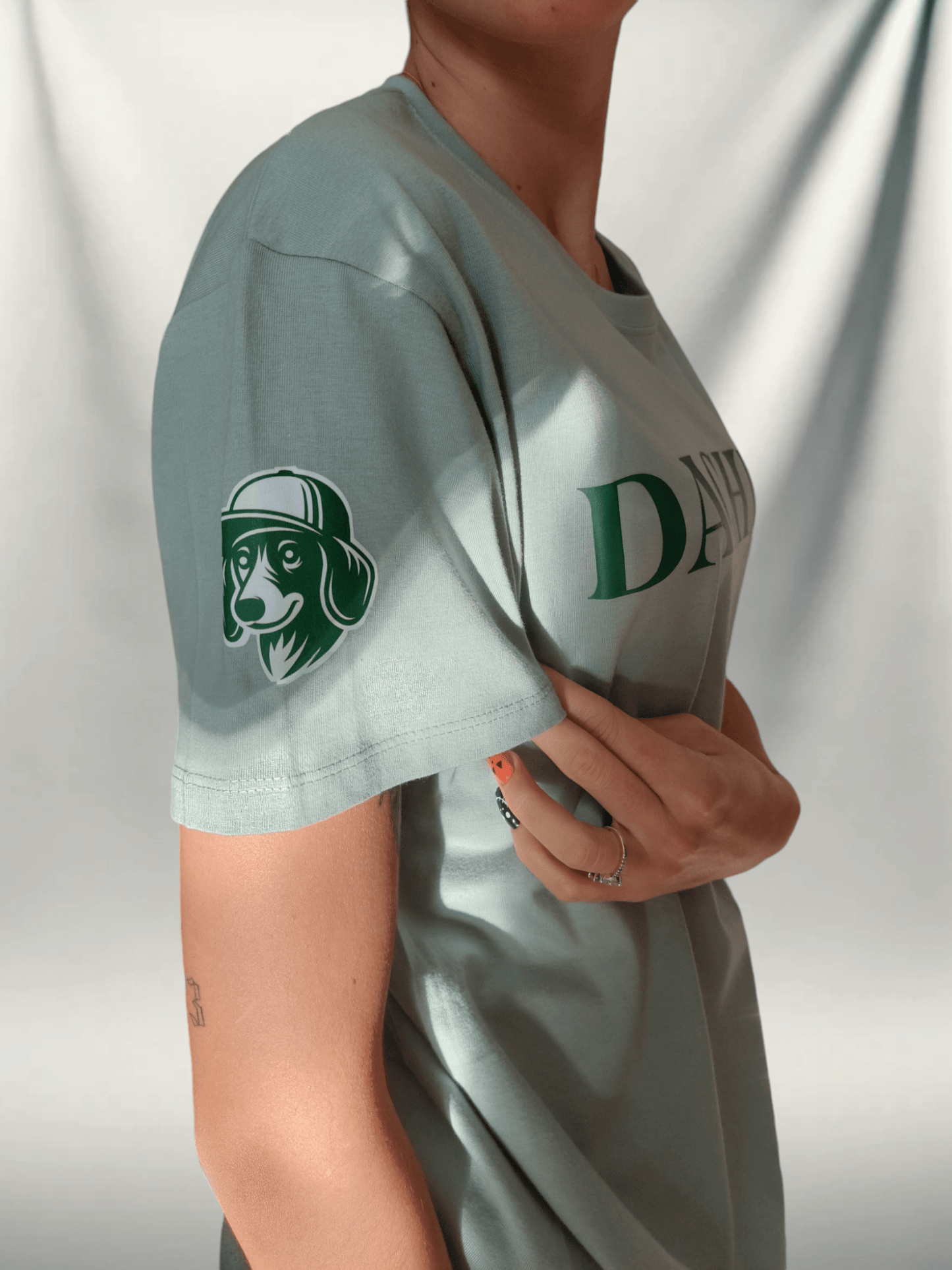 DACHLUX - GREEN SIGN - DACHLUX