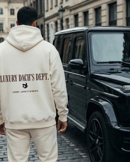 Üdvözöljük a Részlegen: Ez a Luxury Dach's Dept. – A hűség új egyenruhája DACHLUX